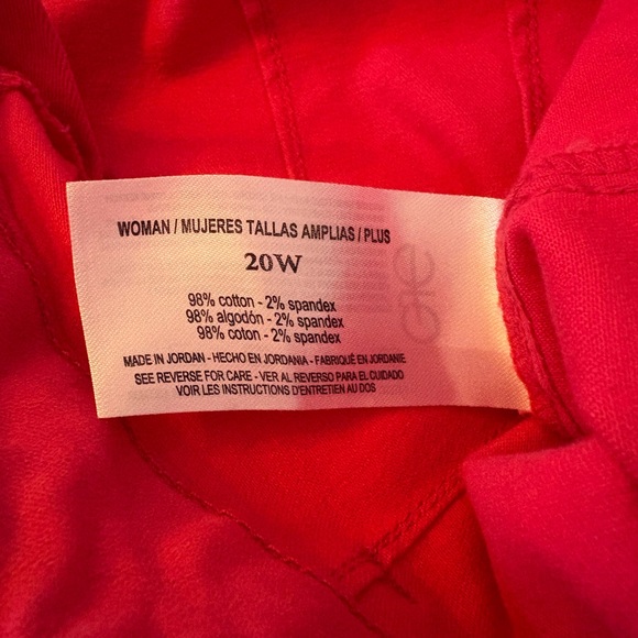 Code Bleu NWT Pink Flare & Wide Leg Crop Jeans Raspberry Sorbet Color. Size 20W - Picture 7 of 11